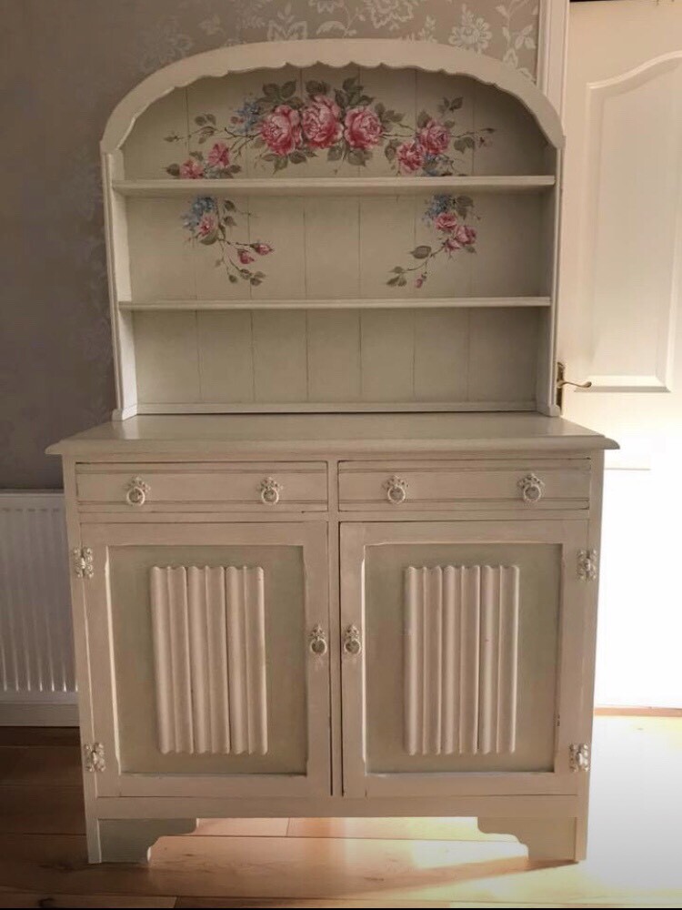 Vintage kitchen dresser in Angus Gumtree