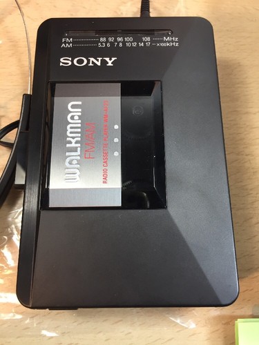 Vintage SONY WALKMAN WM-AF23 Cassette Player + Headphones In Box Manual Japan
