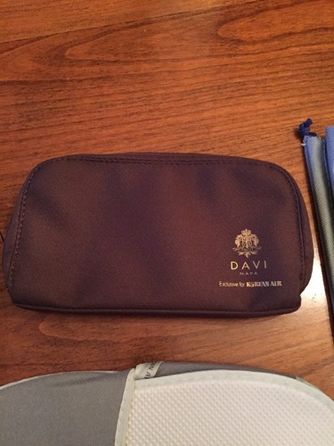 DAVI Napa Korean Air Travel Kit Slippers Eyeshades And Shoe Bag