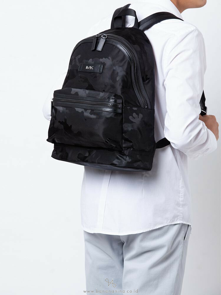 プリス　マイケルコース　KENT SPORT バックパック　ブラック　美品 $_57.JPG?set_id=8800005007