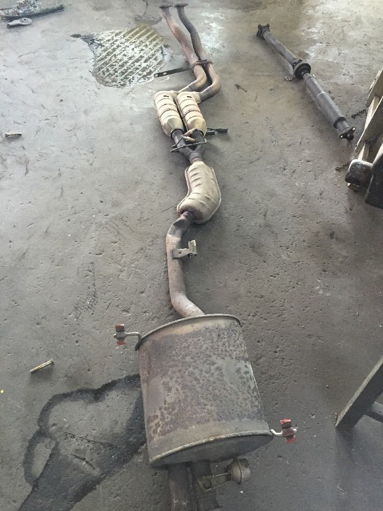 KAT Katalysatoren & -Teile fürs Auto