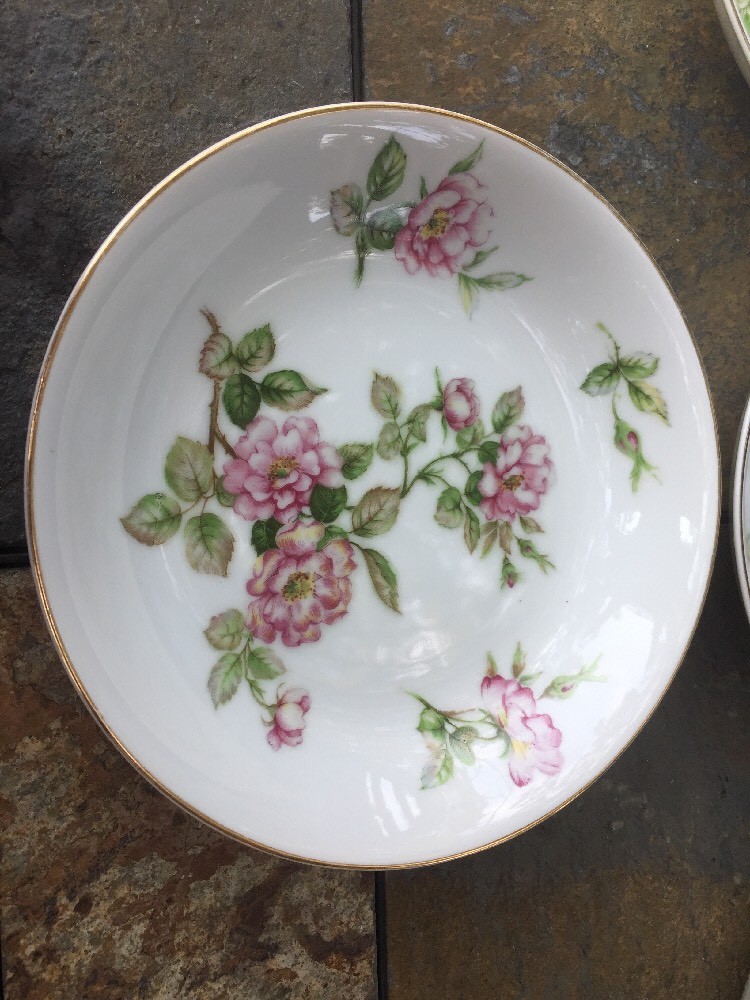 Antique FUJI CHINA MINUET Floral Pattern Salad Coupe Soup Bowl SET OF 7 ??J8
