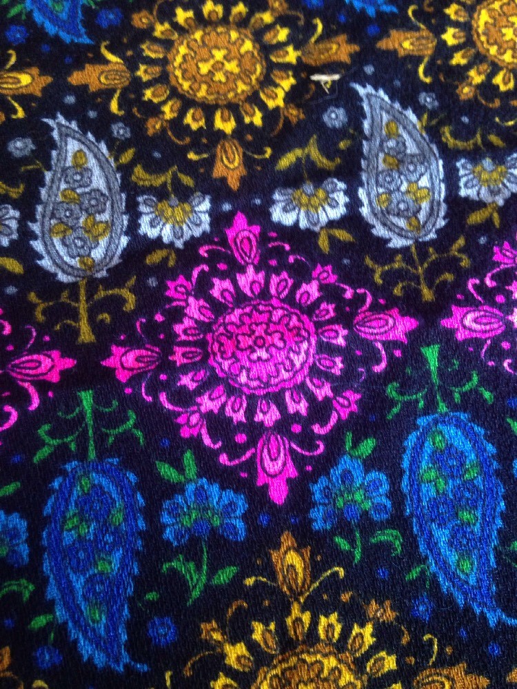 Vtg Fabric Black Bright Neon Pink Gold Flowers 60s Mode 27