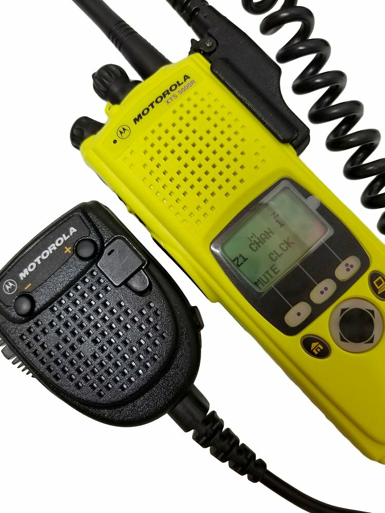 モトローラ MOTOROLA XTS 5000 トランシーバー Motorola XTS5000 III VHF P25 9600 Digital Radio AES-256 ADP