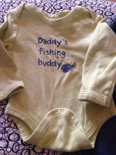 Baby Boy 12-18 Month Long-sleeved Shirt Bluejeans Lot of 2 Daddy's Fishing Bud