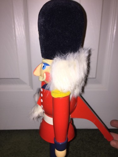 VINTAGE EARLY Erzgebirgische Volkskunst SANTA CLAUSE NUTCRACKER 16