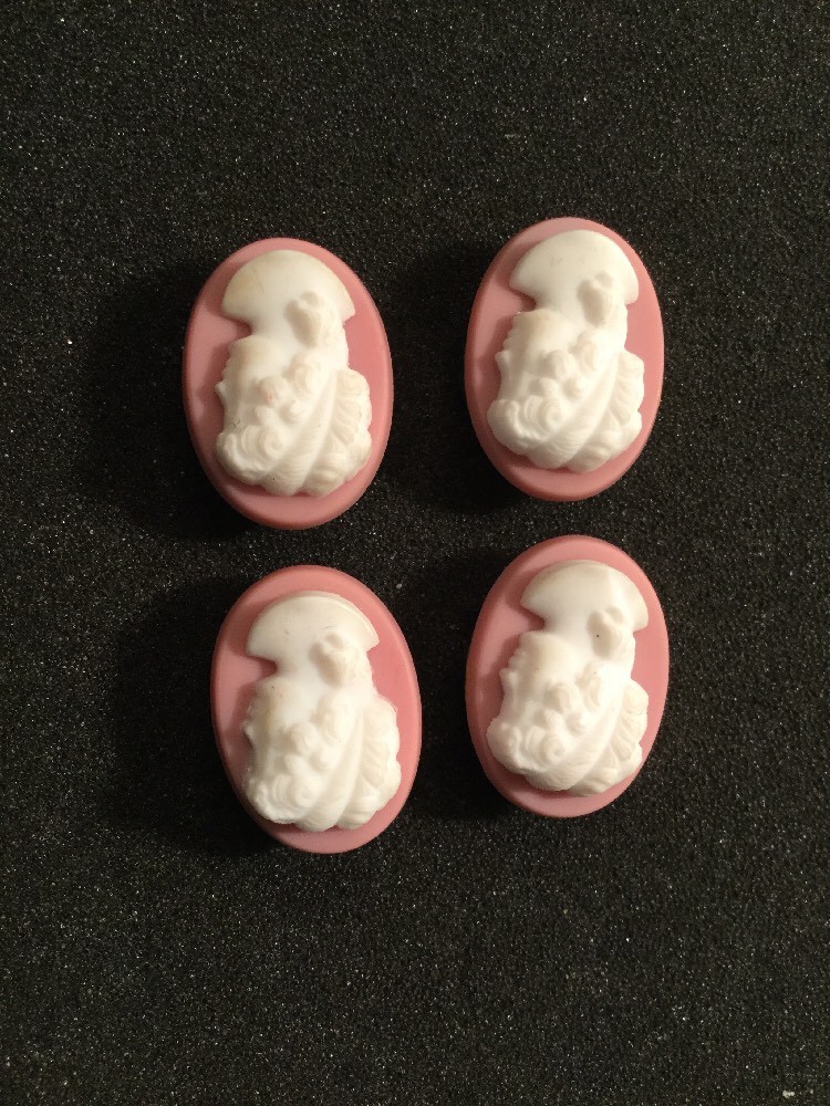 4 VINTAGE WHITE CAMEO ON PINK BACKGROUND BUTTON COVERS