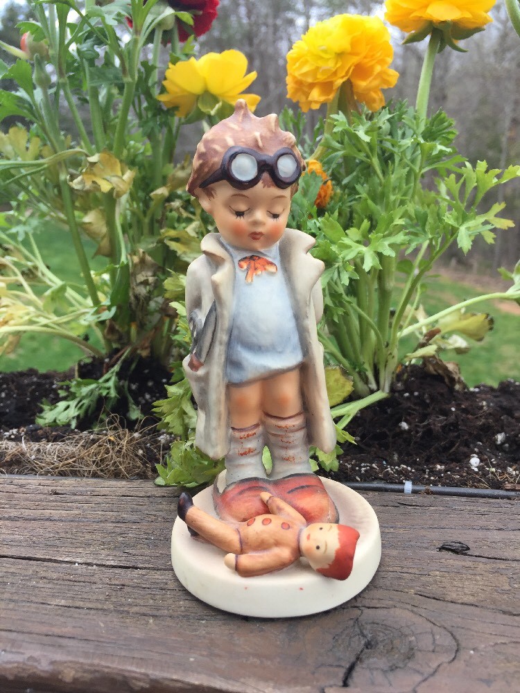 ANTIQUE ORIGINAL Goebel Hummel GERMANY Doll THE DOCTOR Boy & His Geppetto 5/2