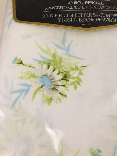 Vintage Springmaid Wonderscale Fresh Daisies Double Flat & Fitted Sheet Set