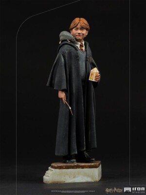 1:10 Scale Ron Weasley Art Scale Statue Iron Studios 907851