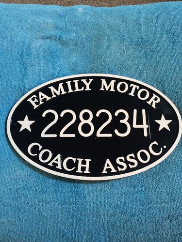 Family Motor Coach Assoc. 228234 Oval Plaque