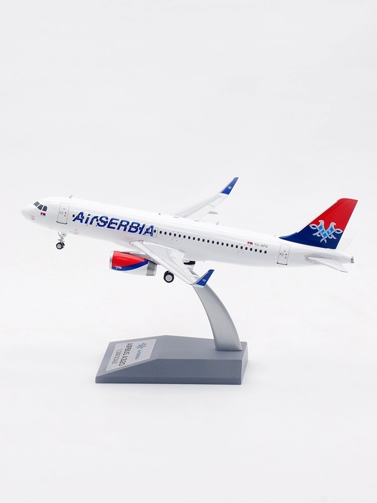 スターフライヤー　AIRBUS A320 1/200　SCALE JCwings Starflyer A320 Reg# JA01MC 1:200 Scale Item