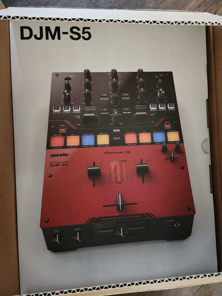 Pioneer DJ ( パイオニア ) DJM-S5 2ch DJミキサー DJM-S5 - Scratch-style 2-channel DJ mixer (gloss red)
