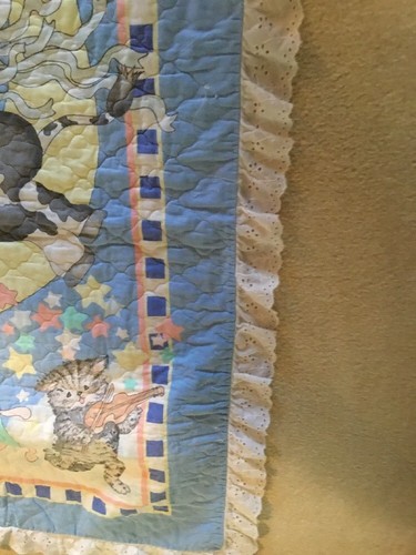 Vintage Nursery Rhyme Crib Quilt Baby Blanket Cow Moon Hey Diddle Diddle 42x39