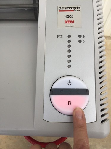 BMB DESTROY IT IDEAL 4005 CROSS CUT PAPER SHREDDER