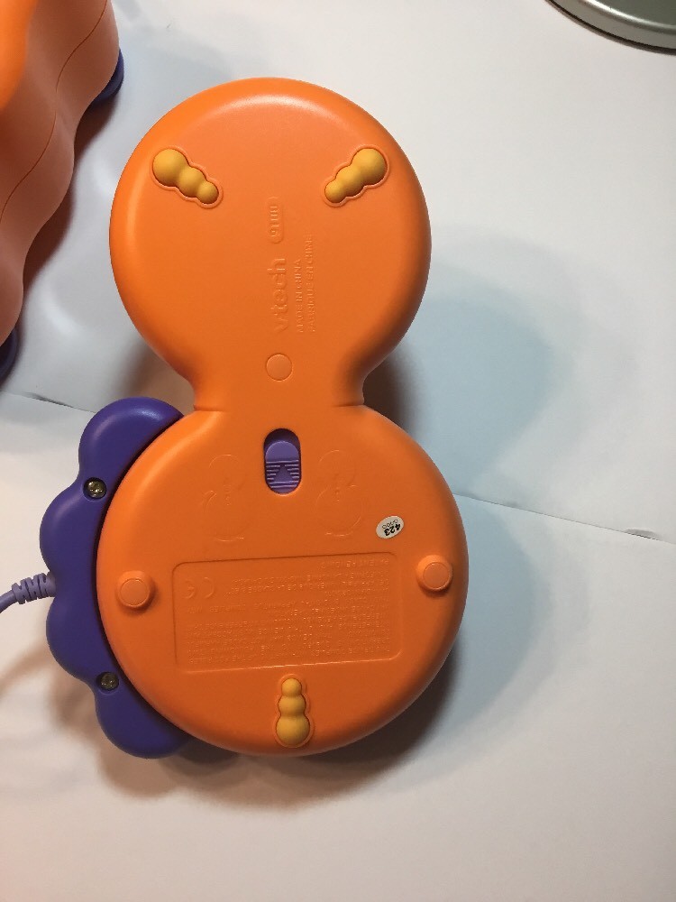 VTECH V.Smile TV Learning Video Game Console System Controller with 4 Games