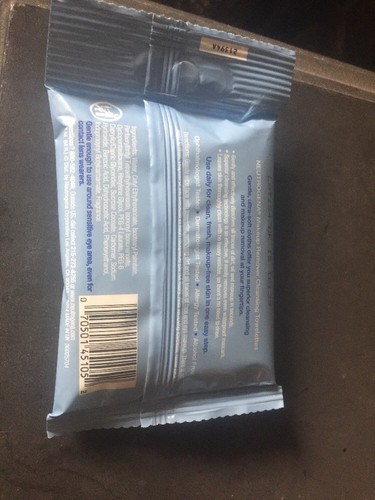 Neutrogena Make-Up Remover Cleansing Towelettes-7 Towels