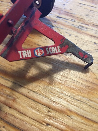 Vintage True Scale 4 Blade Plow