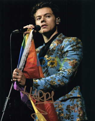 Harry Styles One Direction Singer Concert Signed 8x10 Photo Autographed reprint