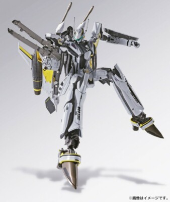 Bandai DX Chogokin Macross F YF-29 Durandal Valkirie 30th