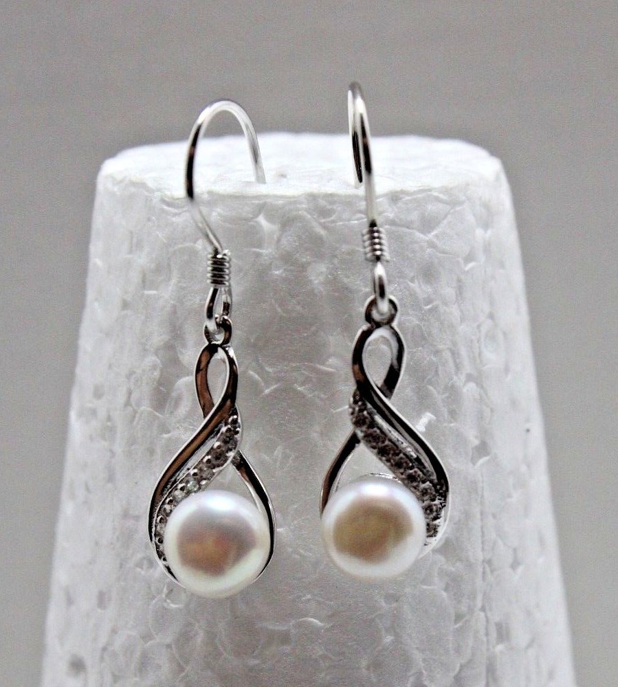 Italian sterling silver pearl & CZ necklace & earring set, cultured