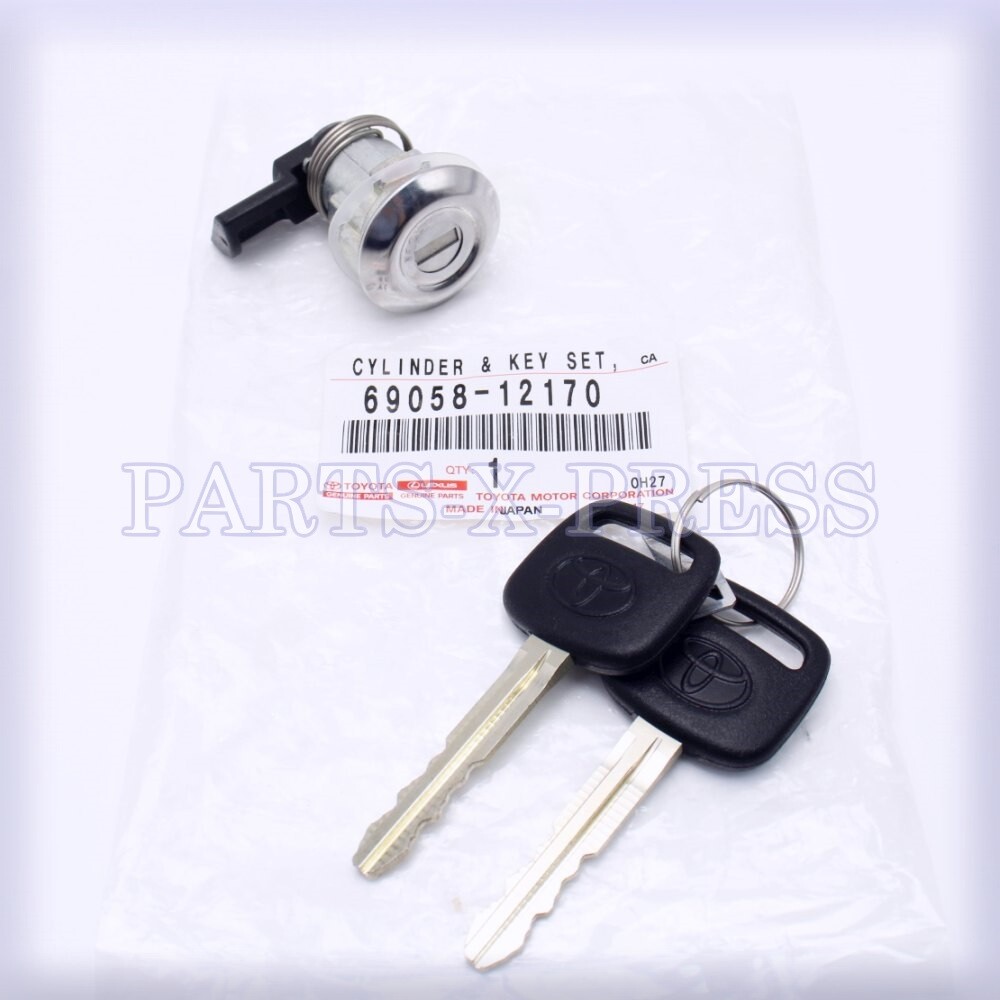 69058-12170 GENUINE OEM TOYOTA COROLLA T100 FUEL FILLER LID CYLINDER AND KEY SET