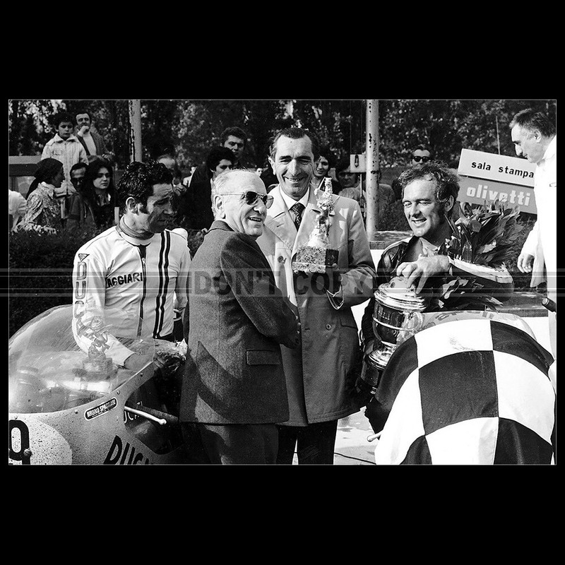 Photo M.001075 Ducati 750 Imola 1972 Fabio Taglioni