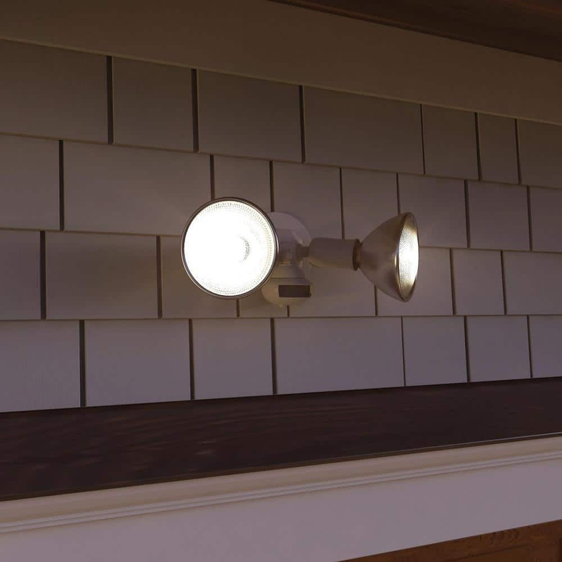 NEW Durable Flood Light Motion Activated Sensor Outdoor Security Wall Mount