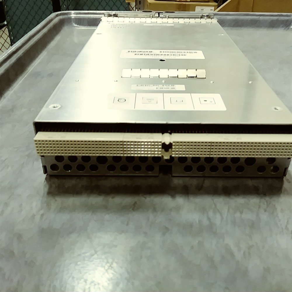 IBM 24P8206 FC RAID Controller (base model, 256 MB cache, no battery)