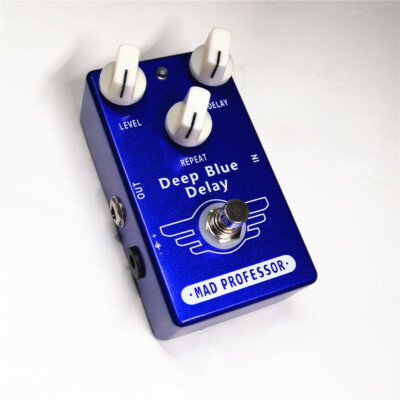 Handmade Guitar Effects Pedal MAD Professor Deep Blue Delay True Bypass