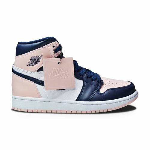 

Женские кроссовки Nike Air Jordan 1 Retro High OG — DD9335 641 — Atmography Obsidian White, Белый
