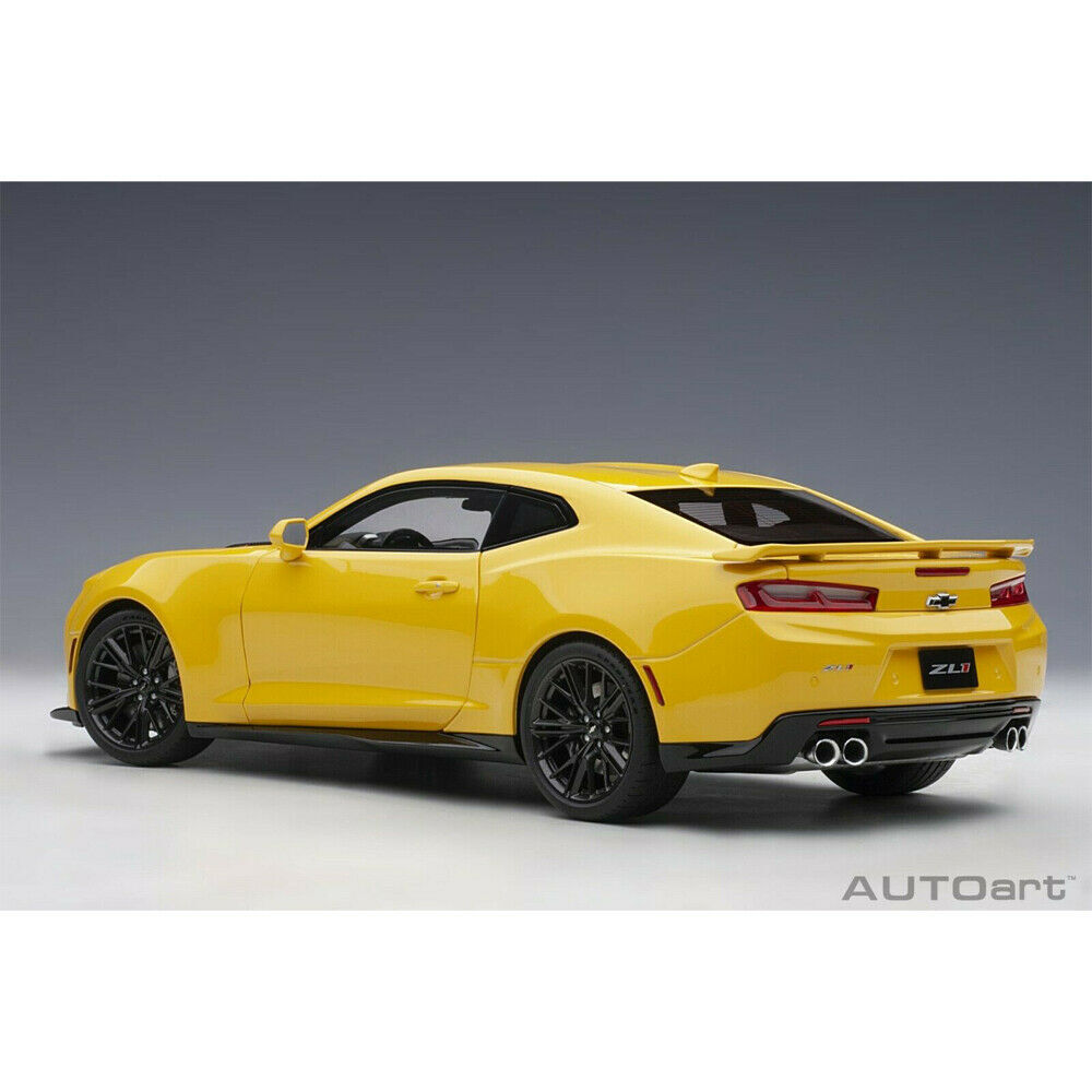 ロ*ン様 AUTOart 1/18 シボレー カマロ ZL1 2017 イエロー s-l400.jpg