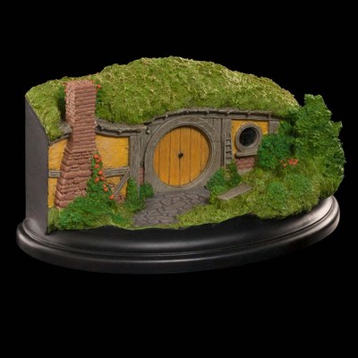 WETA LOTR Hobbit Holes Smial of Samwise Gamgee 3 Bagshot Row Mini Diorama NEW