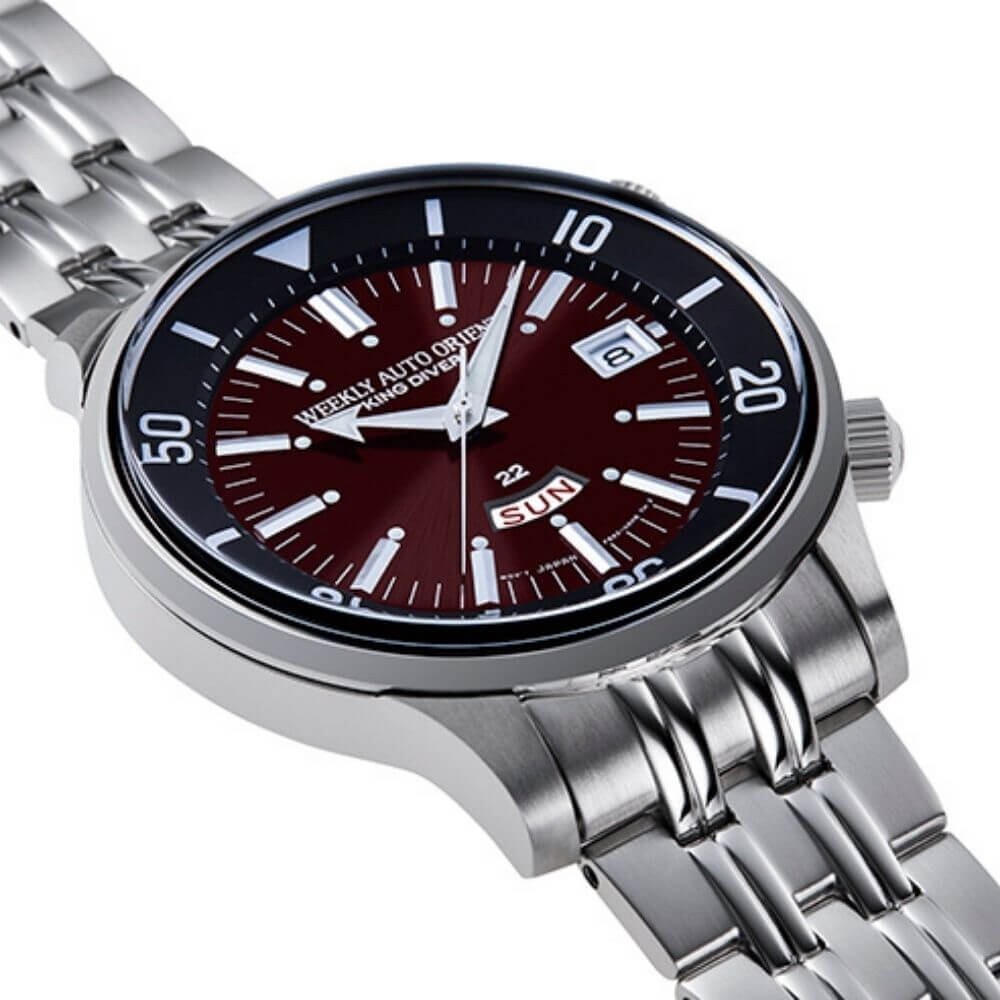 Pre-owned Orient Weekly Auto King Diver Day Date Ra-aa0d02r Red Dial Made In Japan