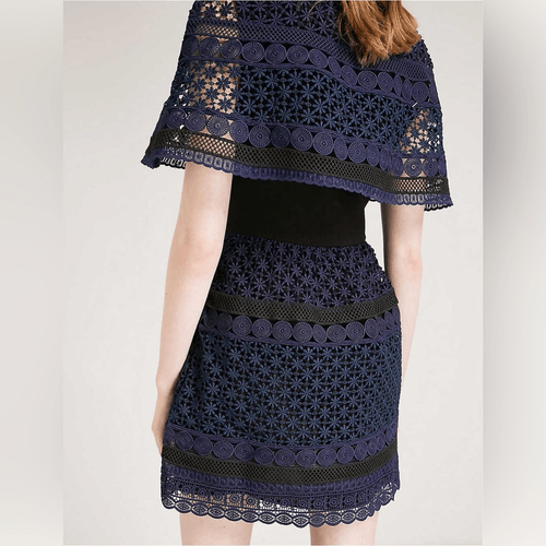 Pre-owned Self-portrait Self Portrait Guipure Cape Lace Dress In Blue In Multicolor