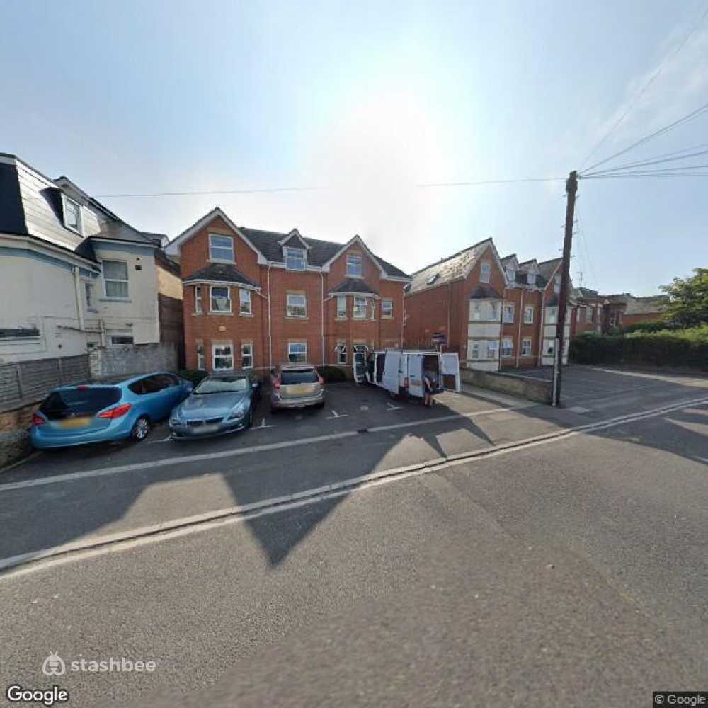 FANTASTIC Parking Space to rent in Bournemouth (BH1) in Bournemouth