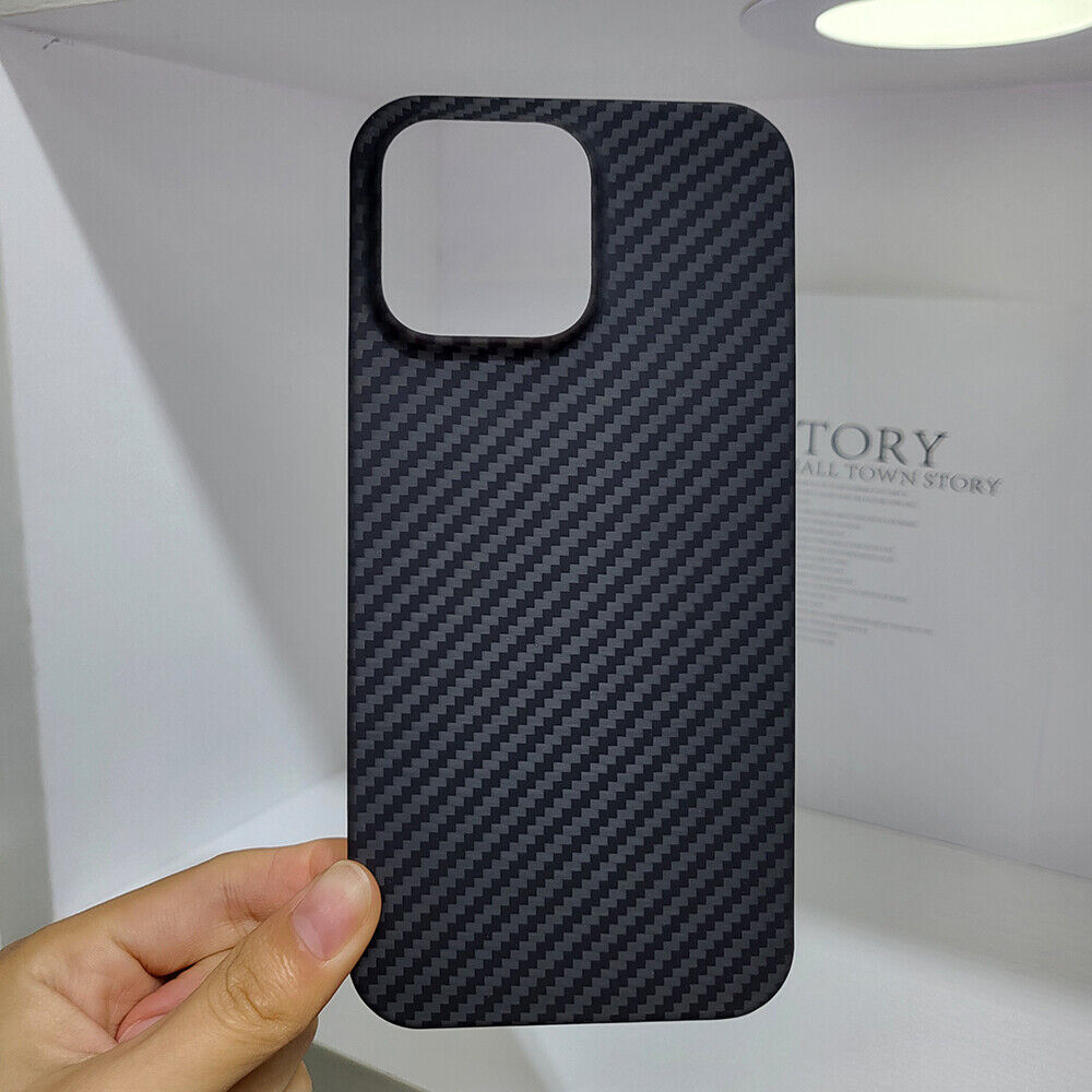 新品未使用品 suti iphone 15 pro カーボン ケース suti iphone 15 pro カーボン ケース バックパネル