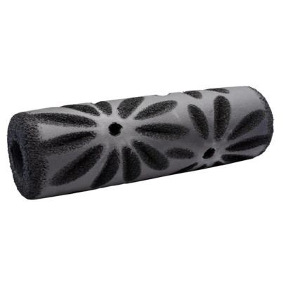 Poinsettia Texture Roller Cover