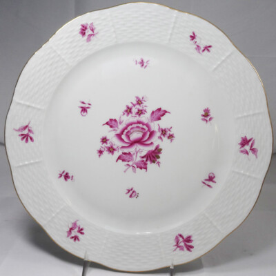 NANKING RASPBERRY by Herend Dinner Plate 10'' NEW NEVER USED made in Hungary