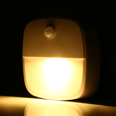 US Plug-in LED Motion Sensor Night Light Always-On Bedroom Stairway Night Light