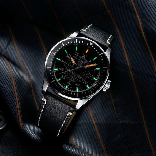 Pre-owned Luminox Constellation Automatic Black Dial Leather Band Men's Watch Xa.9601