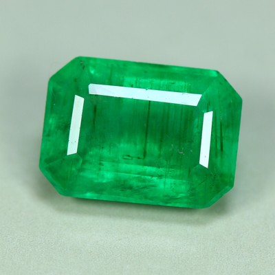 3.71 Cts_Extreme Top Lustrous_100 % Natural AAA+ Vivid Green Emerald_Zambia