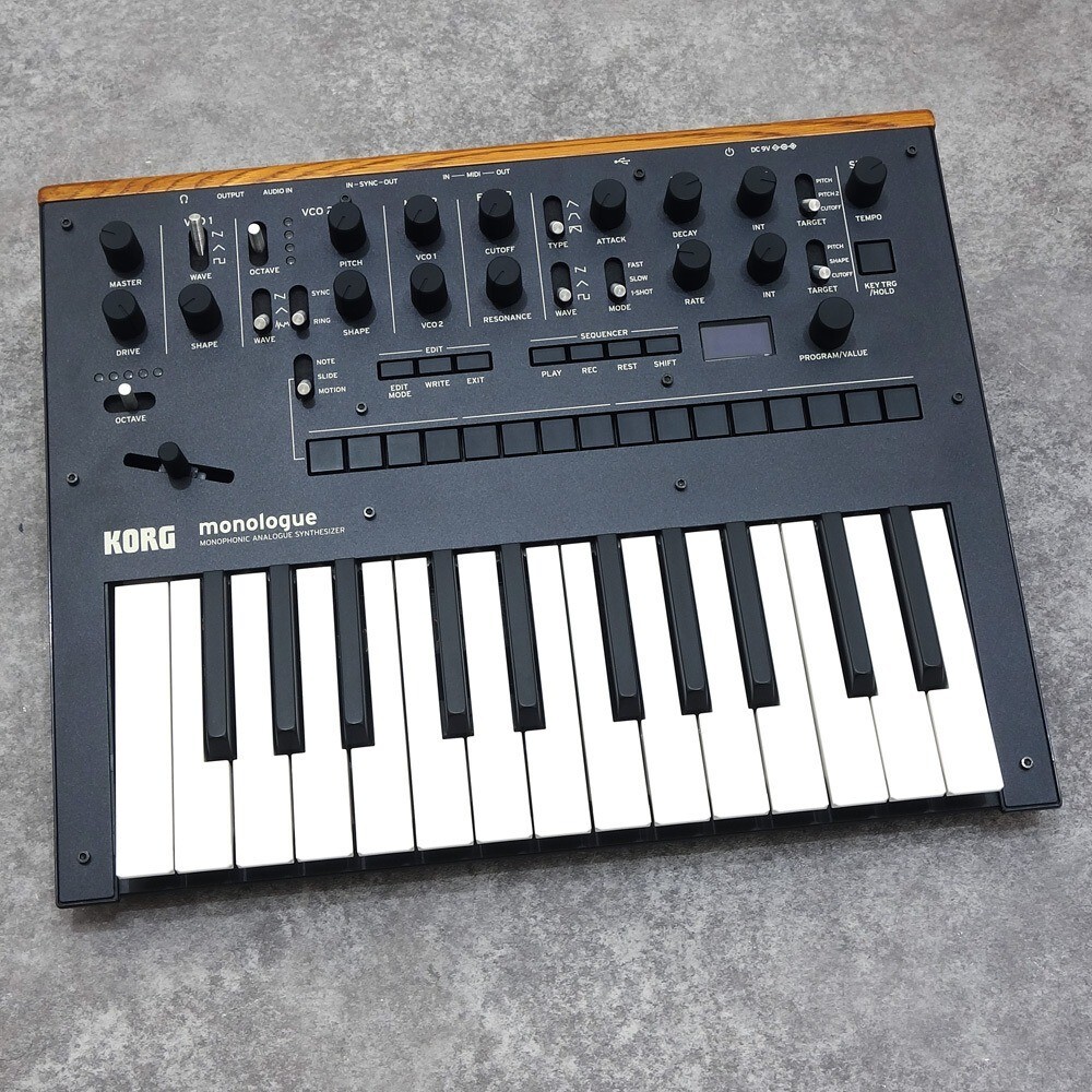 KORG monologue ゴールド + volca f KORG monologue ゴールド + volca f Korg Monologue Analog