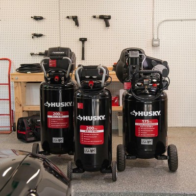 Husky Electric Air Compressor Portable Oil Free Vertical 27 Gal 200 Max PSI New