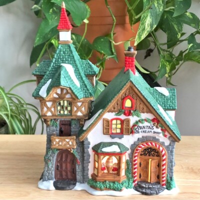 Heartland Valley Village Santa s Ice Cream Shop 1999 Lighted Porcelain Building