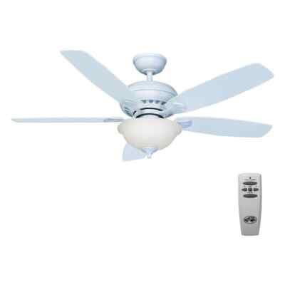 Hampton Bay Southwind 52 in. Indoor LED Matte White Ceiling Fan w/5 Reversible