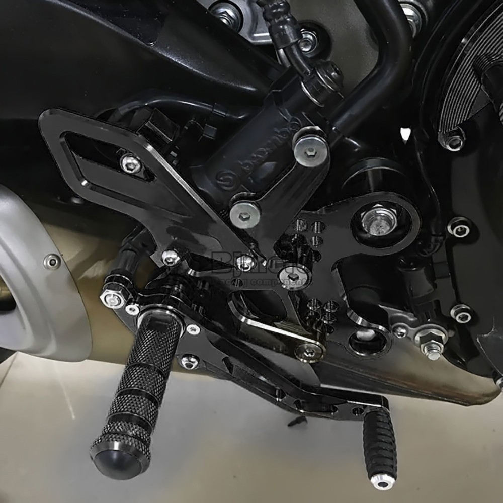 Motorcycle CNC Rear Sets Foot Pegs Rearsets For Yamaha MT09 FZ09 2013
