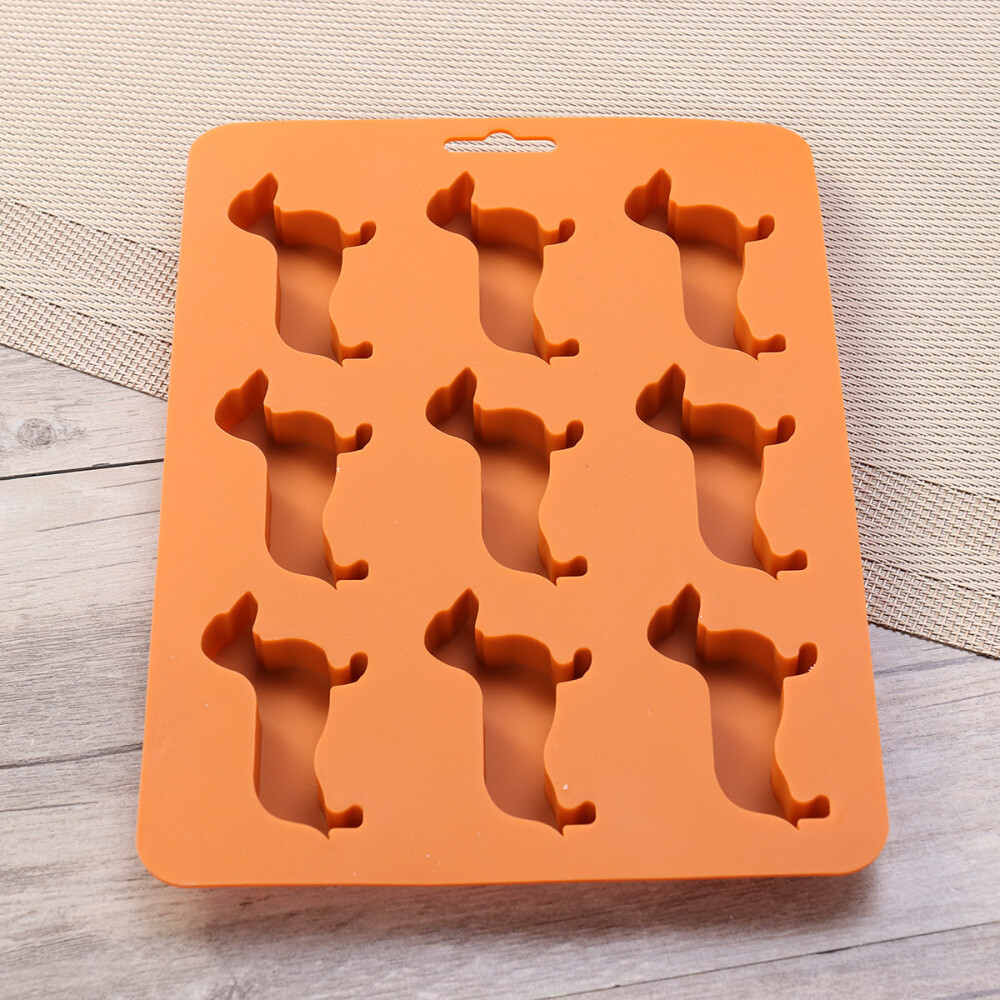 9 Grid Dachshund Dog Shaped Ice Cube Tray Moulds Silicone Ice Cube Tray