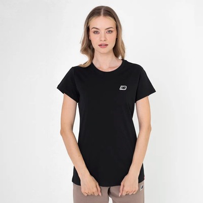 

Женская футболка New Balance Wmns Small Logo SS Lifestyle черный, New Balance Wmns Small Logo SS Lifestyle T-Shirt