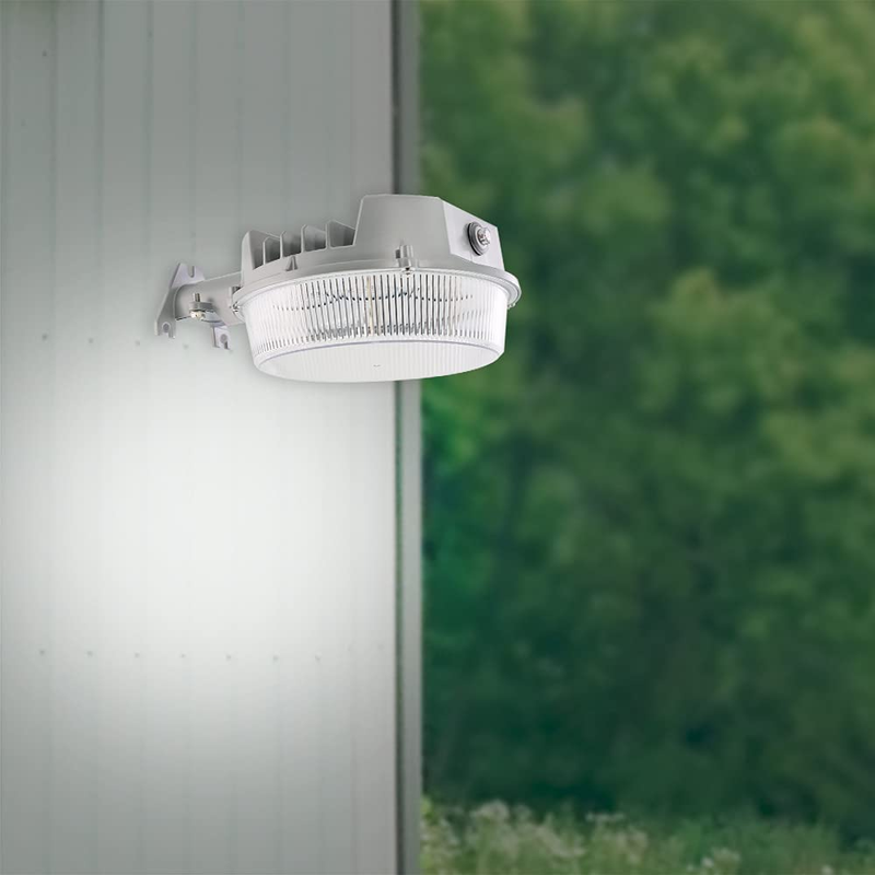 Dusk to Dawn LED Wall Light Area Garage Parking Lot Barn Security Light 2000
